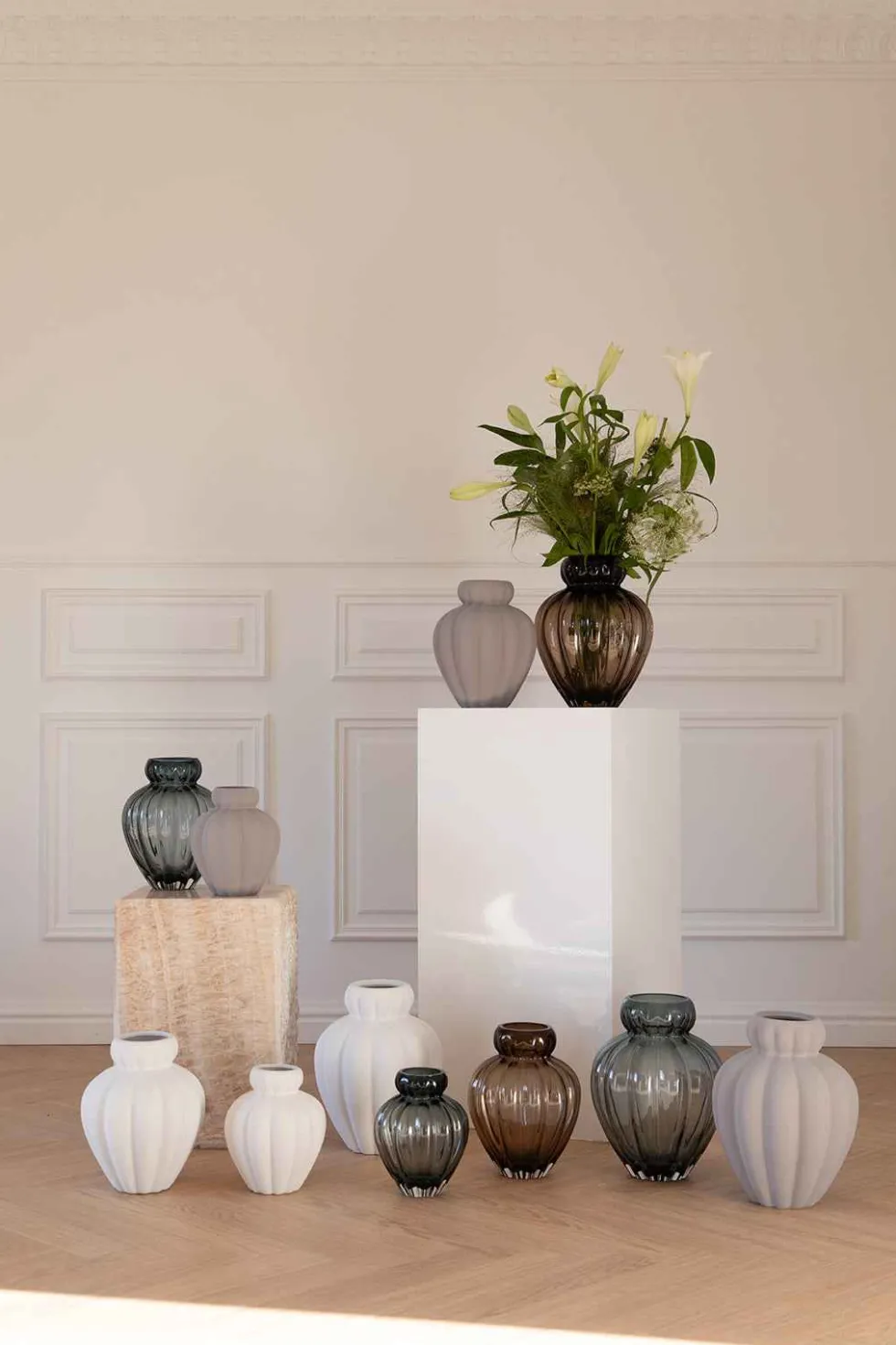 Audrey Vase - Smokey brown | Stor