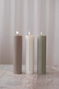 Kalenderlys - 24 øjeblikke af selvforkælelse | Sage