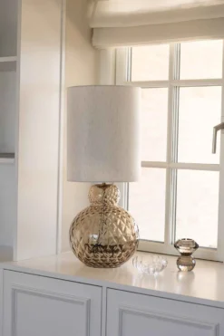Lily Bordlampe - Brun | Harlequin