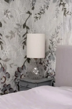 Lily Bordlampe - Klar | Harlequin