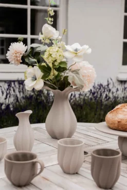 Nellie Vase - Sand | Stor