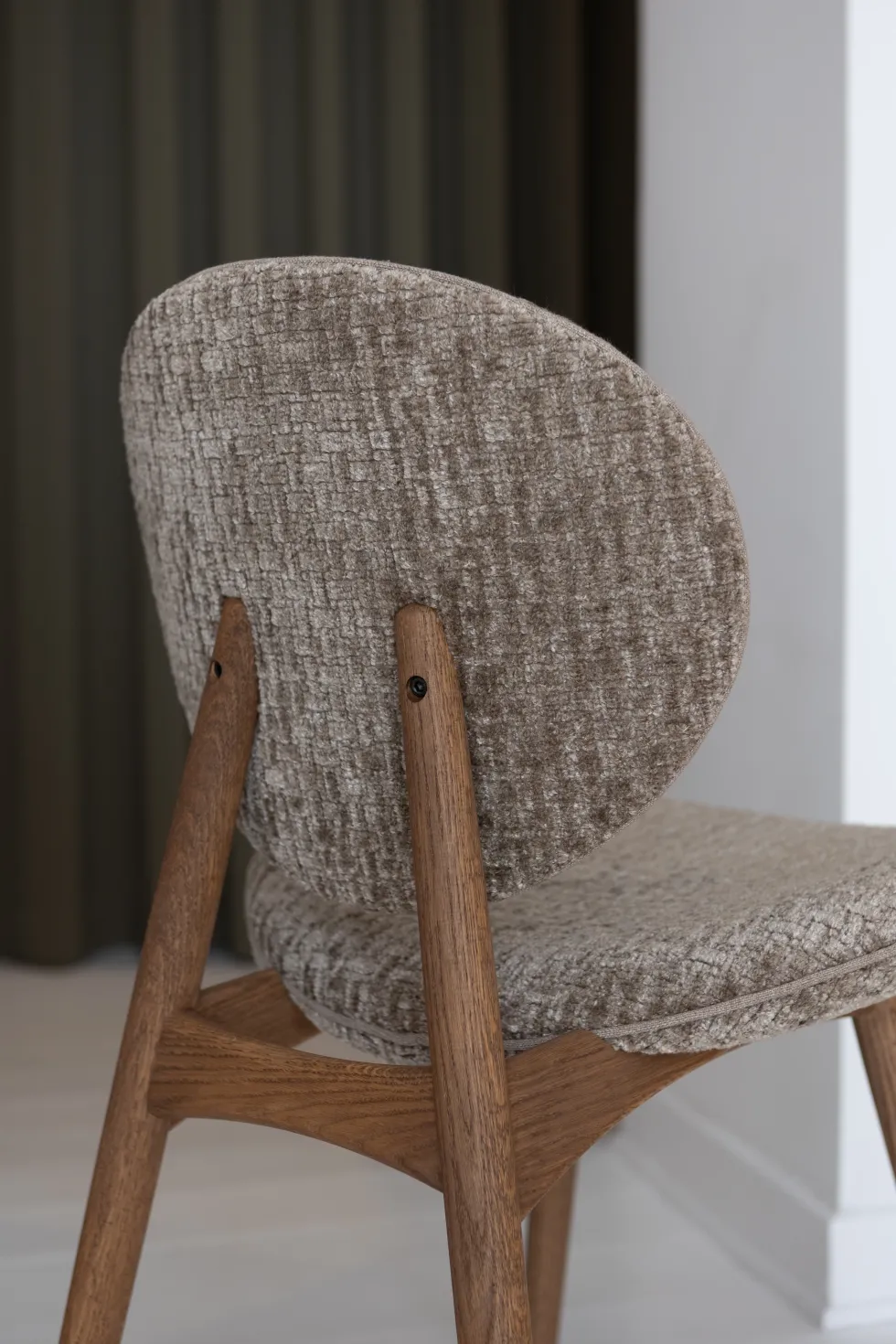 Nohr spisebordsstol - Brunolieret Eg | Caramel Teddy