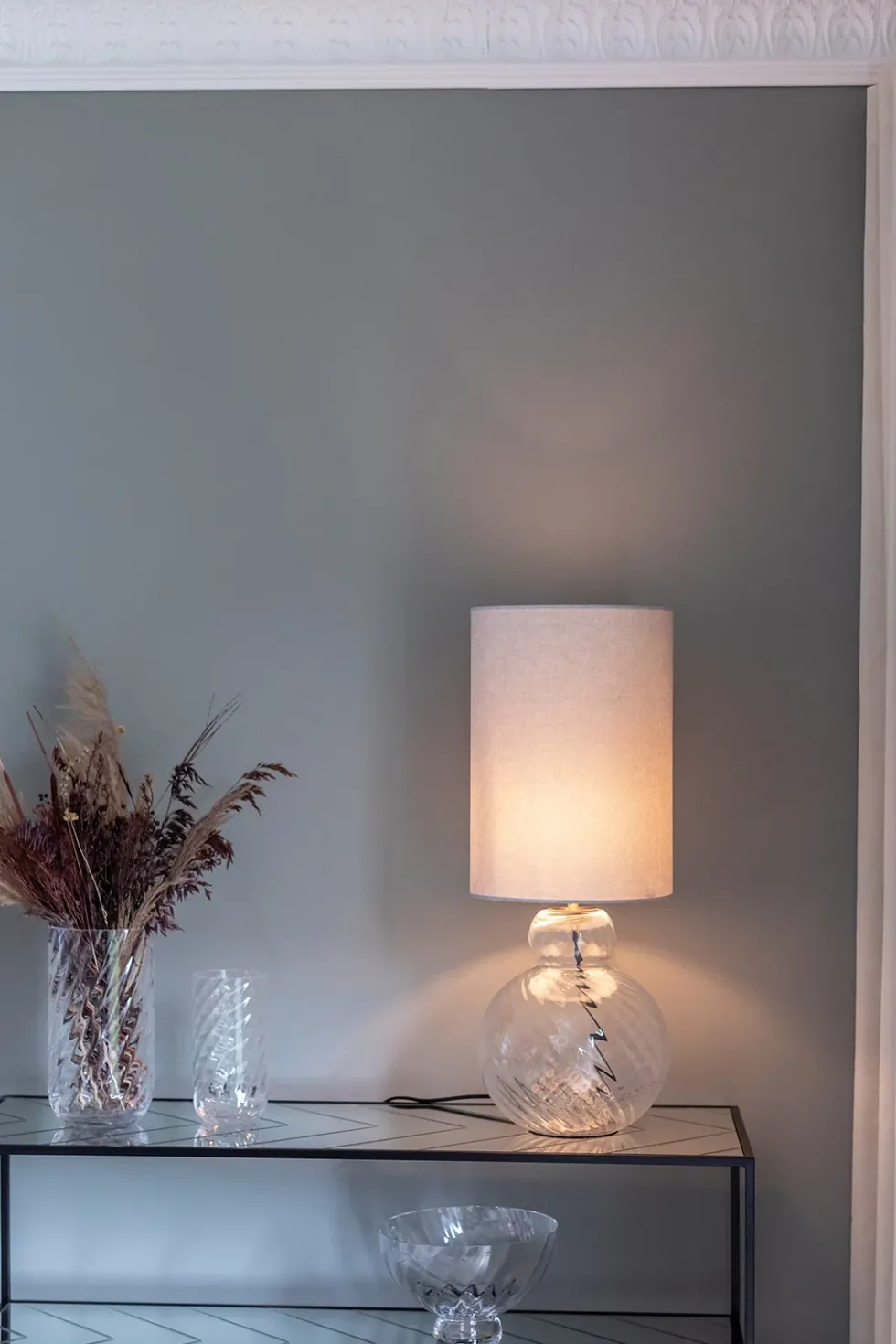 Shop looket - Lily bordlampe klar og lampeskærm